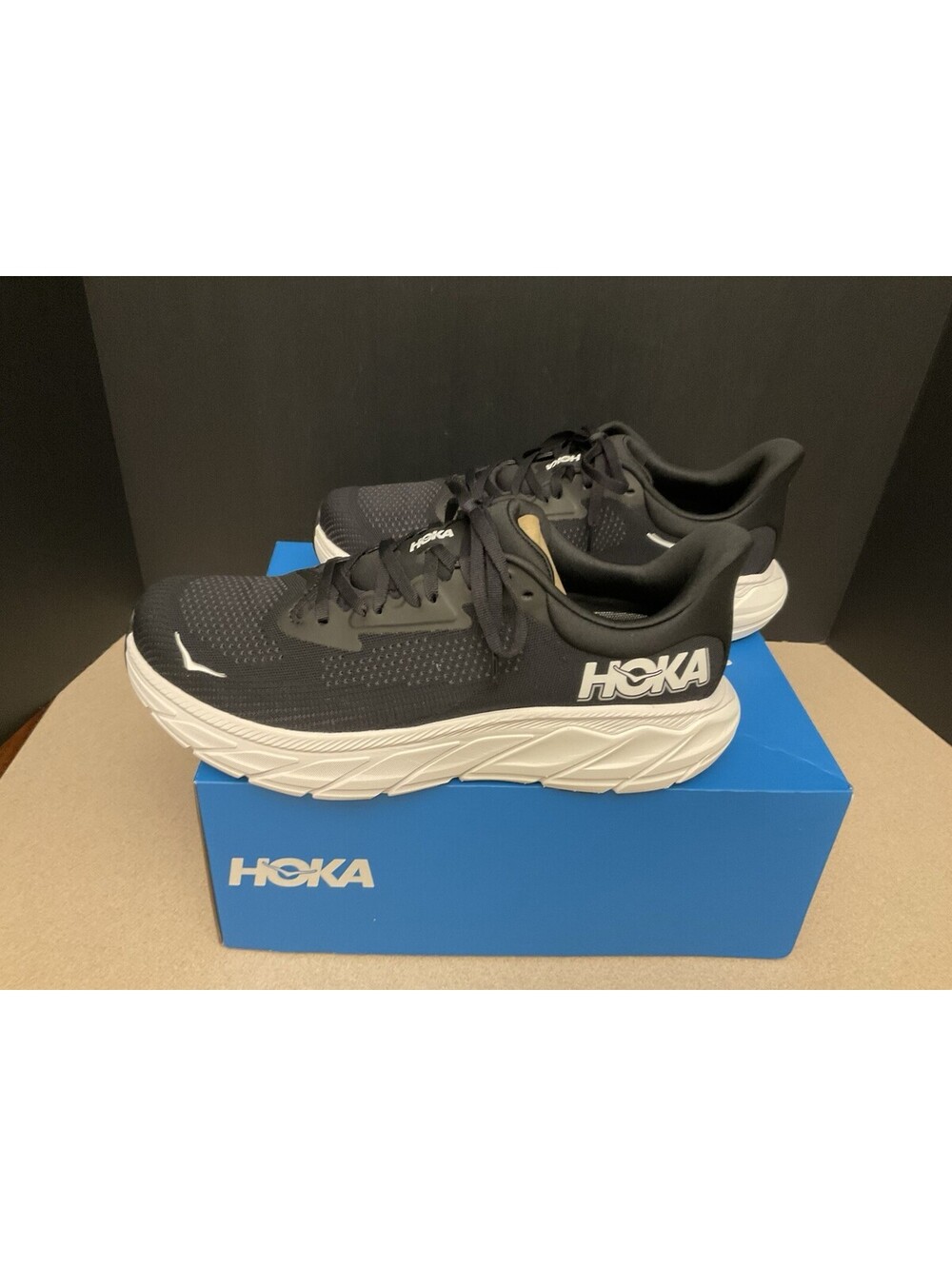 New! Mens Hoka One One ARAHI 7 Black/White Athletic Shoes. Size 9.5D. Nice Shoes - Picture 6 of 9